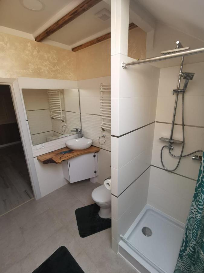 크루클란키 Apartament Z Antresola W Zywkach 아파트 외부 사진